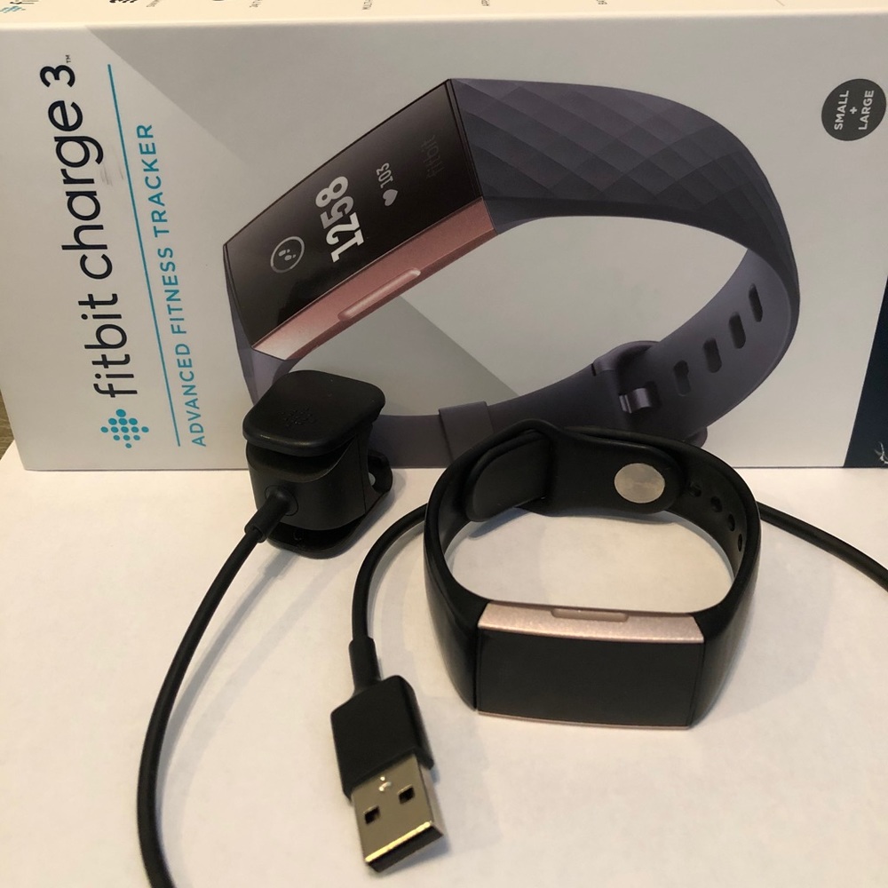 FITBIT Charge 3 - black band